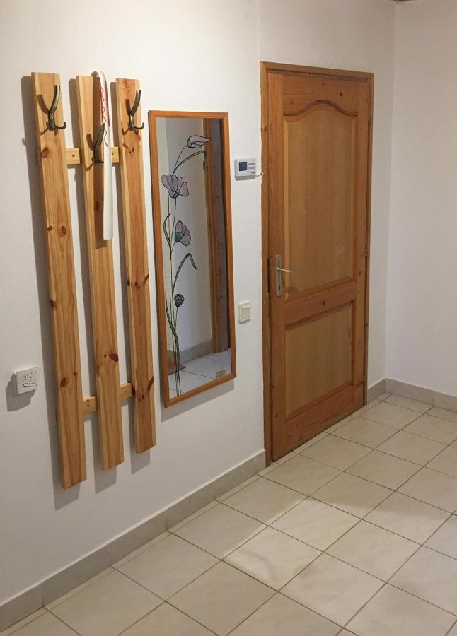Baranya Apartman Ata Luaran gambar