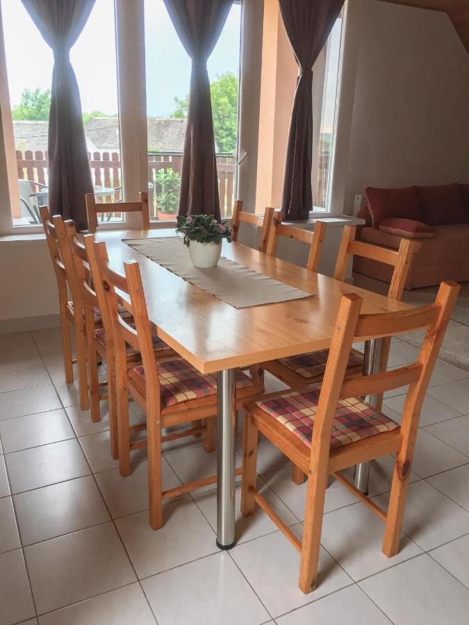 Baranya Apartman Ata Luaran gambar