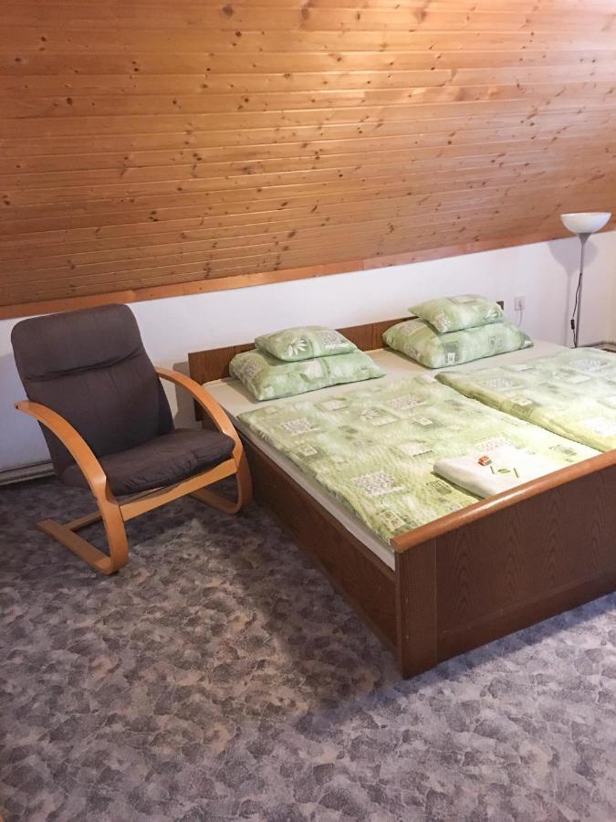 Baranya Apartman Ata Luaran gambar
